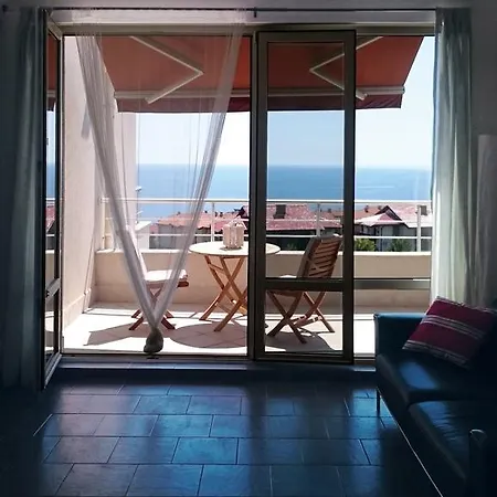 Apartment High In The Sky