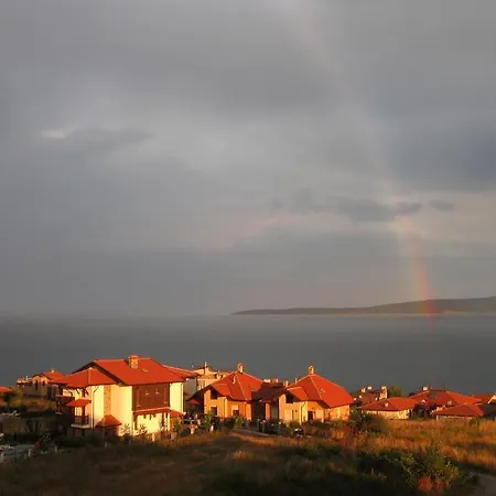 High In The Sky سوزوبول